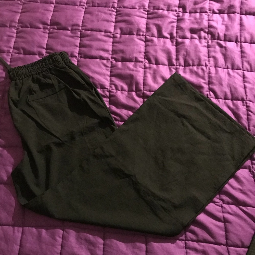 Fashion Classic Black Crop Pants 16 NWT